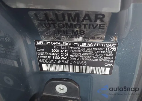 2004 Mercedes-Benz Sl 500 z USA, uszkodzony, nr VIN WDBSK75F54F070555